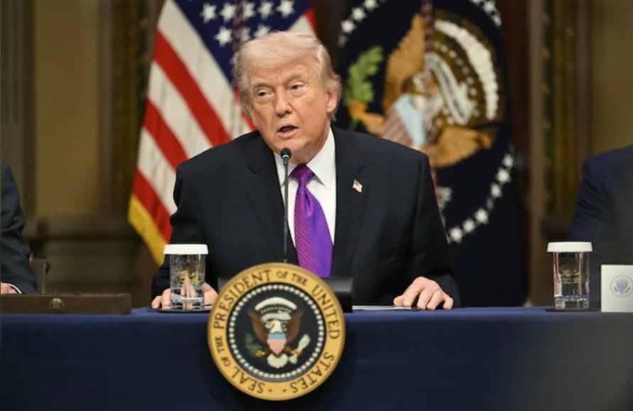 特朗普稱將&ldquo;繼續(xù)推進(jìn)&rdquo;與以色列的聯(lián)合空襲行動(dòng)