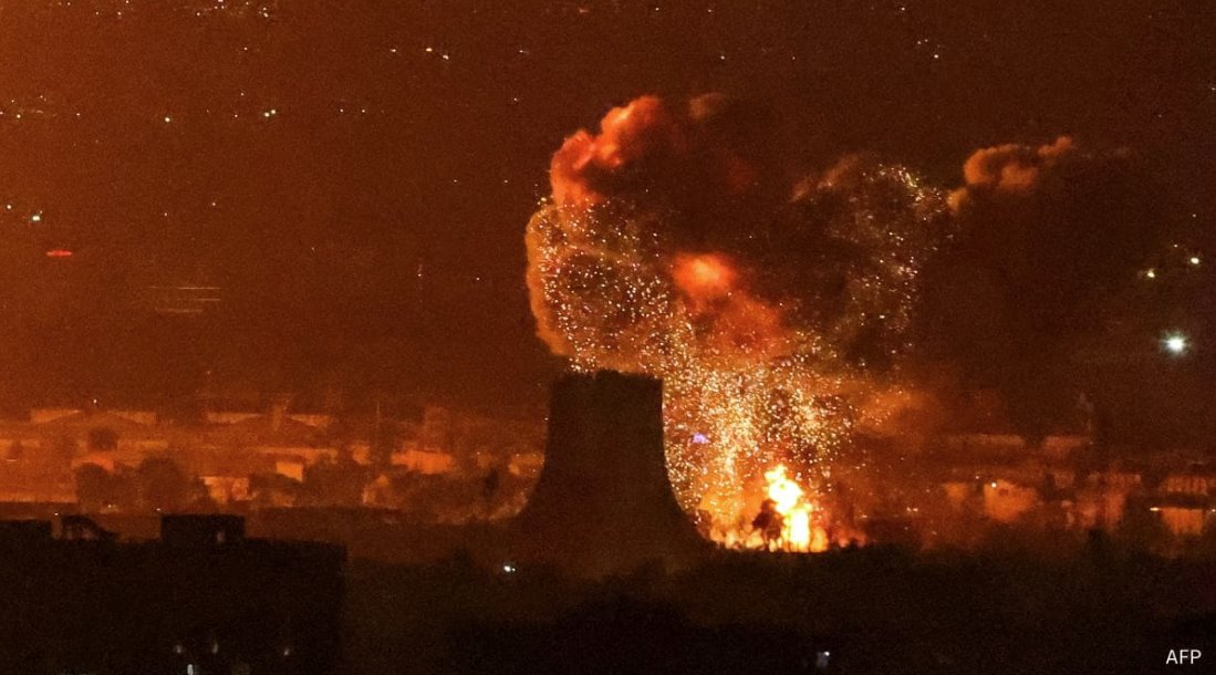 德黑蘭梅赫拉巴德機場附近發(fā)生襲擊后，發(fā)生爆炸。