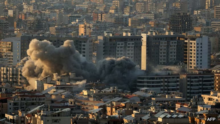 在沖突初期，還有7名美國(guó)軍人在伊朗的襲擊中喪生。