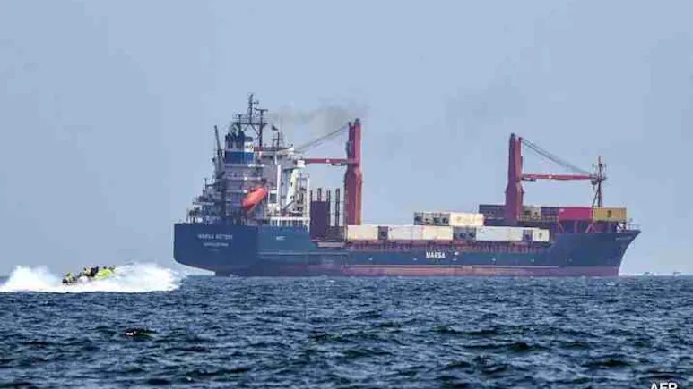 全球約五分之一的石油供應(yīng)要經(jīng)過(guò)霍爾木茲海峽。