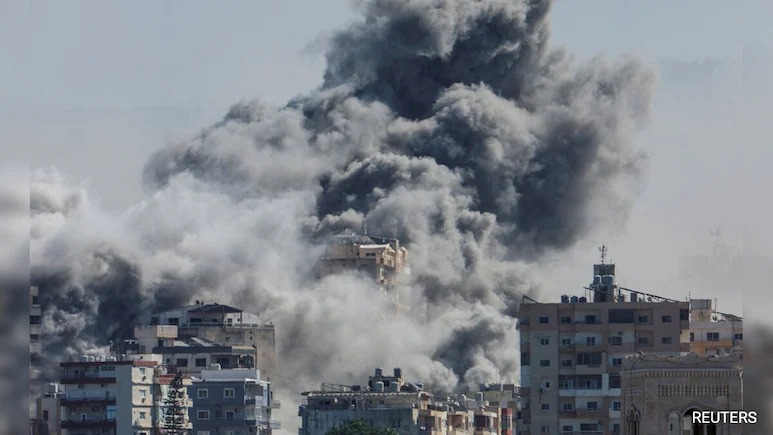 以色列直到上周才做出積極回應(yīng)，此前以色列在全國范圍內(nèi)發(fā)動了100次空襲。