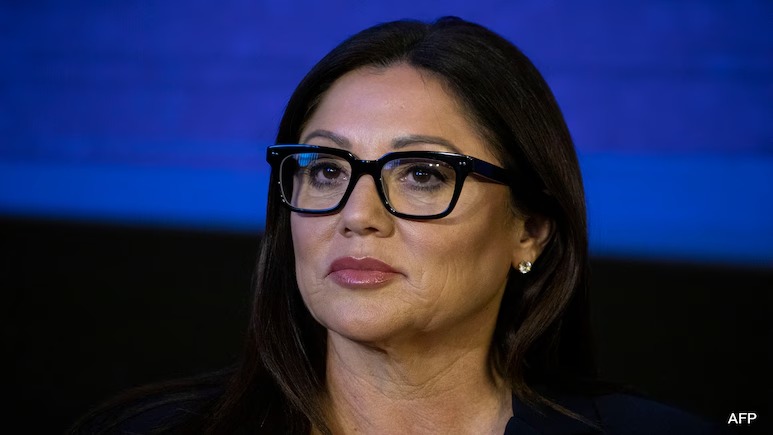 查韋斯-德雷默本人并未在涉及其父親和丈夫的案件中被指控有任何不當(dāng)行為